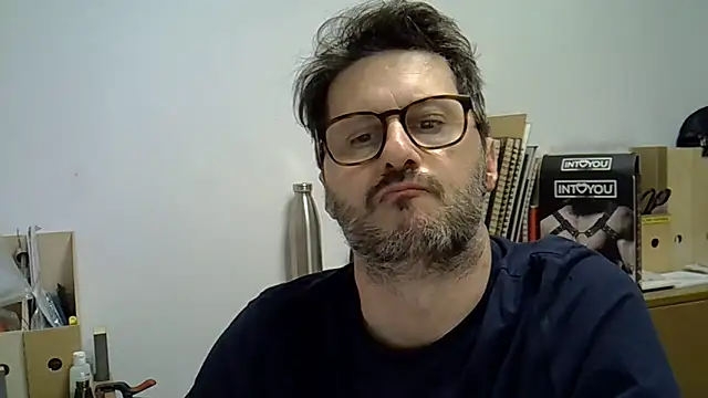 Cellino4 online show from 01-13-25, 05:23