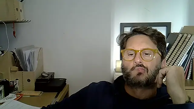 Cellino4 online show from 10-06-25, 03:31