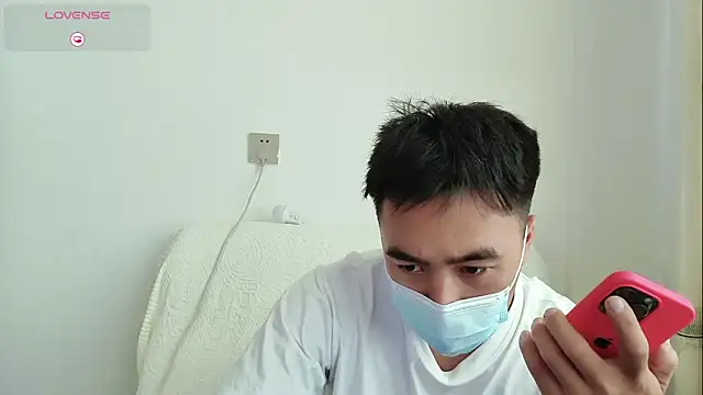                     88 online show from 10-18-25, 06:37