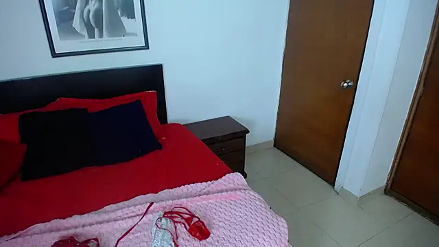 Snapshot of _Daniela_hot_1 chatting on 01-19-25, 08:50  Daniela hot 1 online show from 01-19-25, 08:50