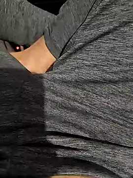 Snapshot of braveman999 chatting on 01-19-25, 06:10 braveman999 online show from 01-19-25, 06:10