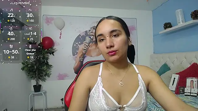 Maylin horny19 online show from 02-25-26, 07:34