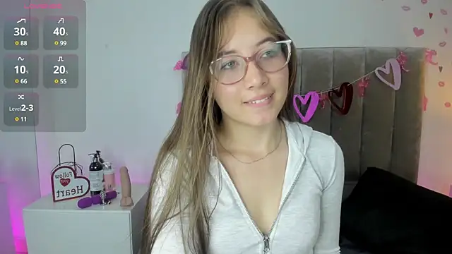 Snapshot of Dahlia_Rousse chatting on 02-26-25, 08:33 Dahlia Rousse online show from 02-26-25, 08:33