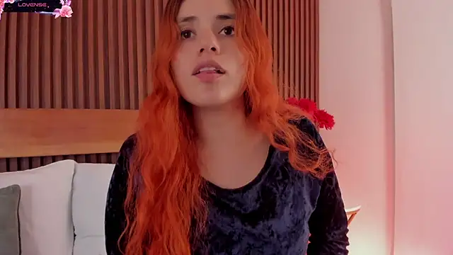 alliss ginger  online show from 04-18-26, 08:31