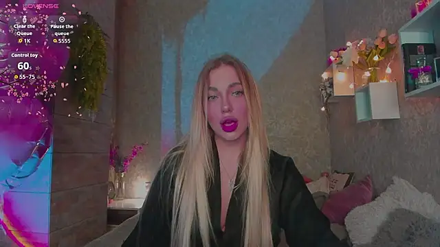 Mika Rayy online show from 02-27-26, 08:31