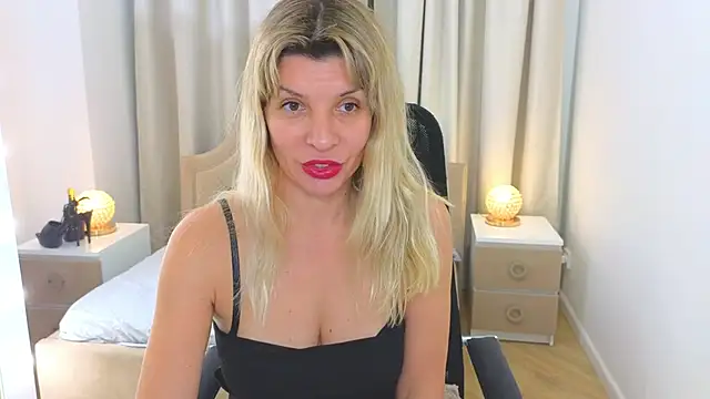 M I A M I A online show from 11-12-25, 01:22