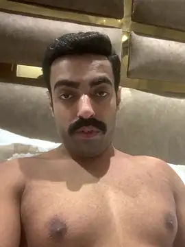 Snapshot of vaibhavchugh38 chatting on 01-12-25, 07:10 vaibhavchugh38 online show from 01-12-25, 07:10