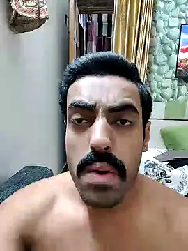 Snapshot of vaibhavchugh38 chatting on 02-06-25, 10:48 vaibhavchugh38 online show from 02-06-25, 10:48