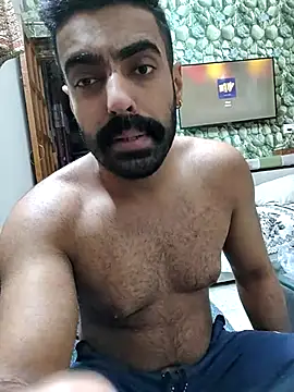 Snapshot of vaibhavchugh38 chatting on 03-07-25, 11:40 vaibhavchugh38 online show from 03-07-25, 11:40