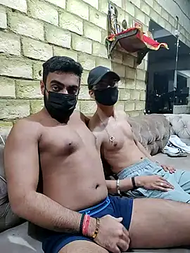 Snapshot of vaibhavchugh38 chatting on 03-16-25, 04:45 vaibhavchugh38 online show from 03-16-25, 04:45