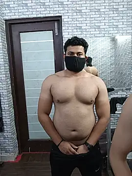 Snapshot of vaibhavchugh38 chatting on 05-20-26, 06:03 vaibhavchugh38 online show from 05-20-26, 06:03