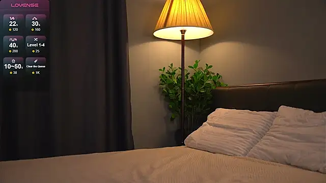 Snapshot of Lanais_Milana chatting on 01-12-25, 06:05 Lanais Milana online show from 01-12-25, 06:05