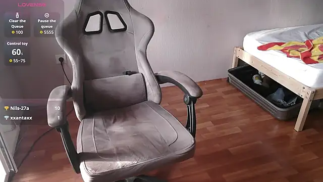 johnny positive online show from 04-01-26, 01:41