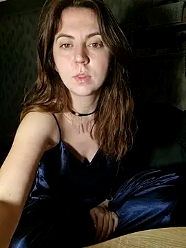 Melenka online show from 12-18-25, 03:45