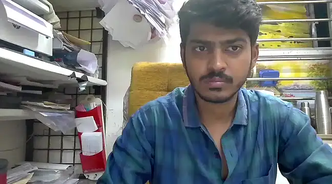 Snapshot of cute_modell chatting on 03-21-25, 12:17 cute modell online show from 03-21-25, 12:17