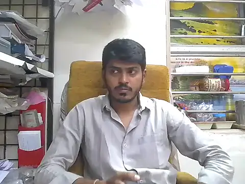 Snapshot of cute_modell chatting on 12-01-25, 11:37 cute modell online show from 12-01-25, 11:37