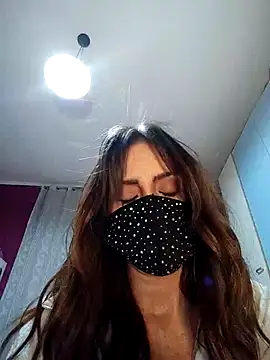 Akemi rossi online show from 11-10-25, 05:45