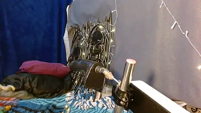 kattislut77 online show from 11-23-25, 06:52