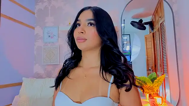 CharlotteGraay online show from 02-20-26, 07:58