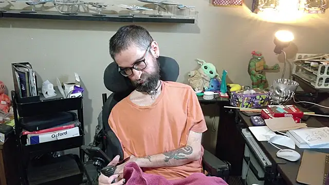 Snapshot of HighPriest_Belial666 chatting on 12-19-25, 09:44 HighPriest Belial666 online show from 12-19-25, 09:44