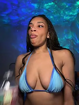 Snapshot of goddesskash chatting on 07-10-26, 02:38 goddesskash online show from 07-10-26, 02:38