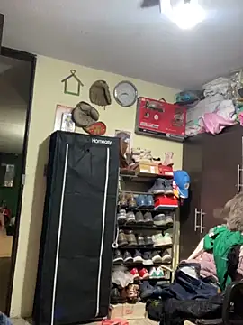 Snapshot of leonardohot1987 chatting on 02-25-25, 04:57 leonardohot1987 online show from 02-25-25, 04:57