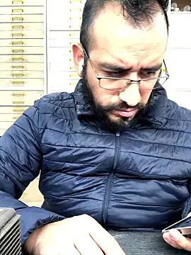 Snapshot of leonardohot1987 chatting on 01-08-26, 06:32 leonardohot1987 online show from 01-08-26, 06:32