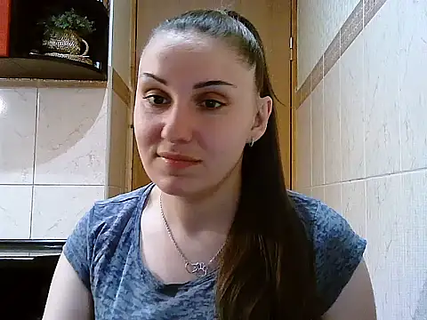 Snapshot of Yuliia30 chatting on 05-05-26, 05:21 Yuliia30 online show from 05-05-26, 05:21