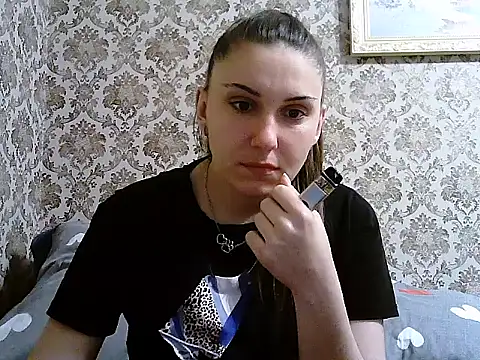 Snapshot of Yuliia30 chatting on 05-14-26, 12:56 Yuliia30 online show from 05-14-26, 12:56
