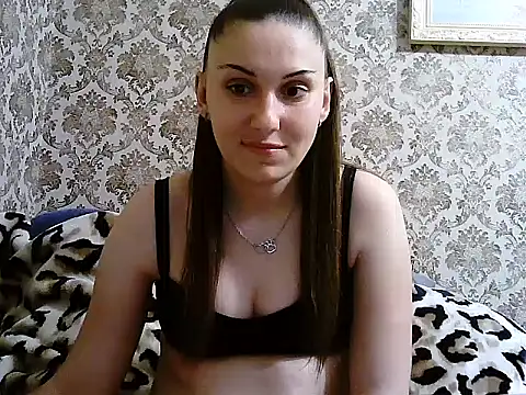Snapshot of Yuliia30 chatting on 05-19-26, 06:58 Yuliia30 online show from 05-19-26, 06:58