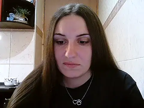Snapshot of Yuliia30 chatting on 05-29-26, 04:27 Yuliia30 online show from 05-29-26, 04:27