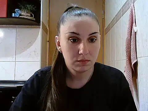 Snapshot of Yuliia30 chatting on 05-31-26, 02:24 Yuliia30 online show from 05-31-26, 02:24