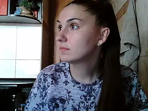 Snapshot of Yuliia30 chatting on 06-05-26, 02:12 Yuliia30 online show from 06-05-26, 02:12