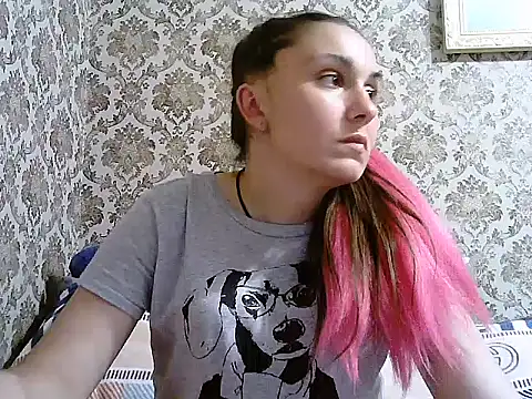 Snapshot of Yuliia30 chatting on 06-27-26, 07:19 Yuliia30 online show from 06-27-26, 07:19