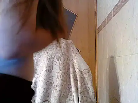Snapshot of Yuliia30 chatting on 07-12-26, 11:01 Yuliia30 online show from 07-12-26, 11:01