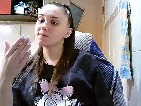 Snapshot of Yuliia30 chatting on 07-29-26, 07:45 Yuliia30 online show from 07-29-26, 07:45