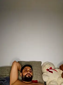 Snapshot of Mehmet2304 chatting on 01-25-25, 02:37 Mehmet2304 online show from 01-25-25, 02:37