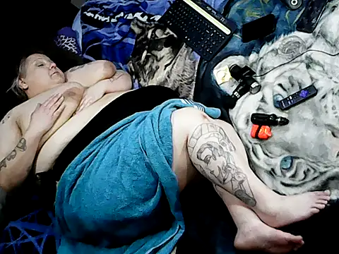 BBC Dominates BBW online show from 01-22-25, 02:59