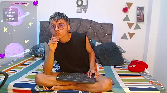 Snapshot of andrew_willyams chatting on 01-29-25, 04:19 andrew willyams online show from 01-29-25, 04:19