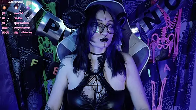 Kimlennox  online show from 03-27-26, 02:17