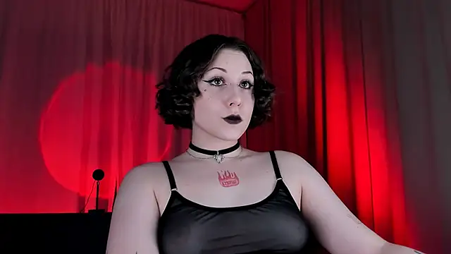 Eva Moss  online show from 11-07-25, 10:21