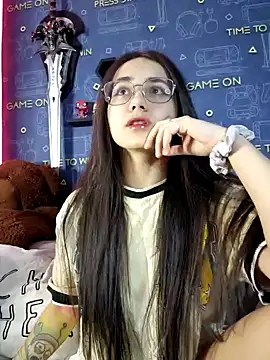 Snapshot of LittleX_Angel chatting on 02-17-25, 05:10 LittleX Angel online show from 02-17-25, 05:10