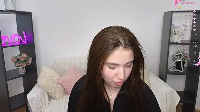 anna elfi online show from 02-08-25, 09:03