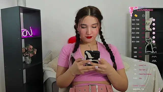 anna elfi online show from 02-12-25, 09:52