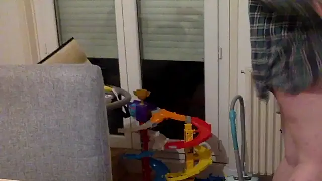 Lacoquinedu636 online show from 01-10-25, 09:10