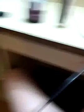 Snapshot of AQuickPhyx chatting on 03-14-25, 04:30 AQuickPhyx online show from 03-14-25, 04:30