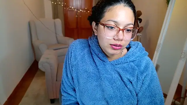 Snapshot of SelenaBlumX chatting on 01-12-25, 12:07 SelenaBlumX online show from 01-12-25, 12:07