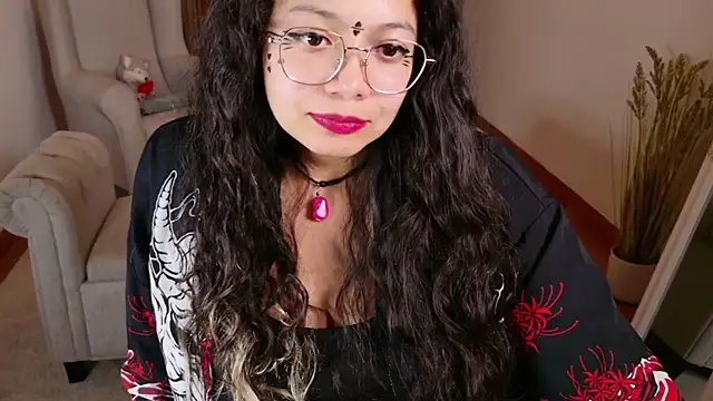 Snapshot of SelenaBlumX chatting on 11-05-25, 09:48 SelenaBlumX online show from 11-05-25, 09:48