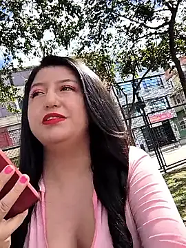 Melyy Edii online show from 05-27-26, 07:22