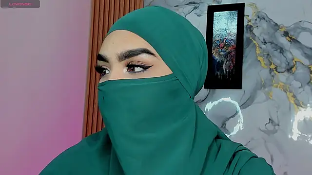 Maissa Alabi online show from 02-11-26, 04:23